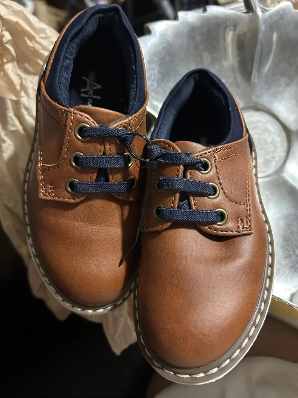 Kids Brown Leather-Look Casual Shoes with Navy Laces  Ashfors Hayes Size 5  EUC